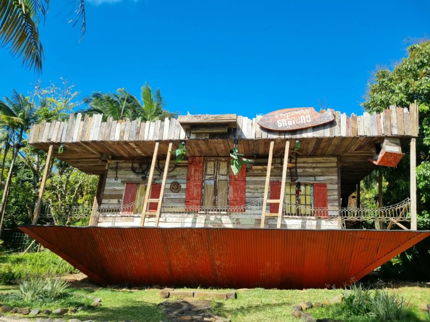 maison enbalao curious mauritius